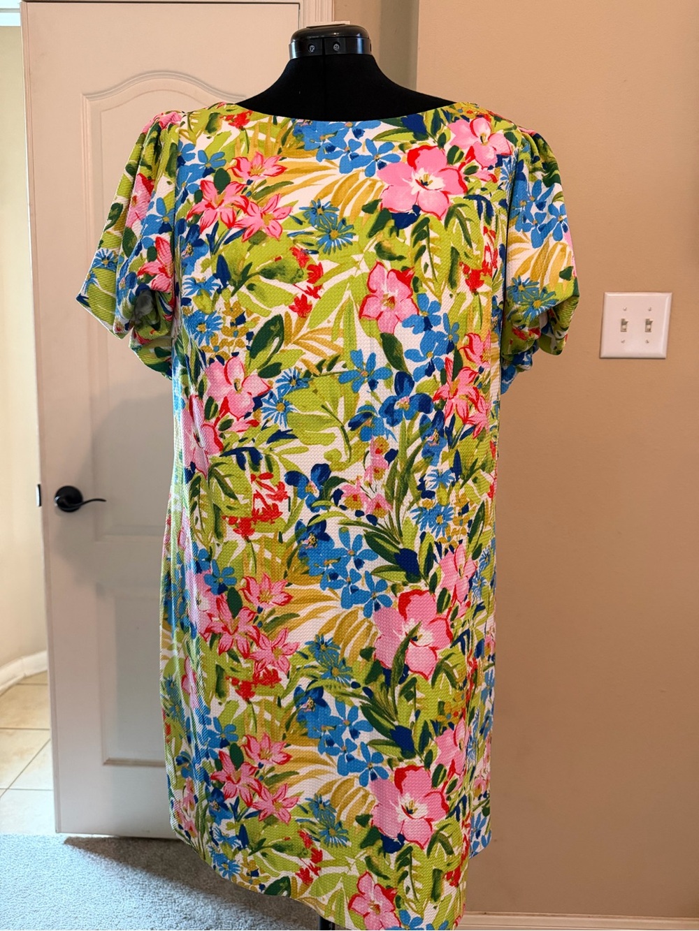Jessica Howard Tropical Floral Shift Dress in Green, Pink & Blue